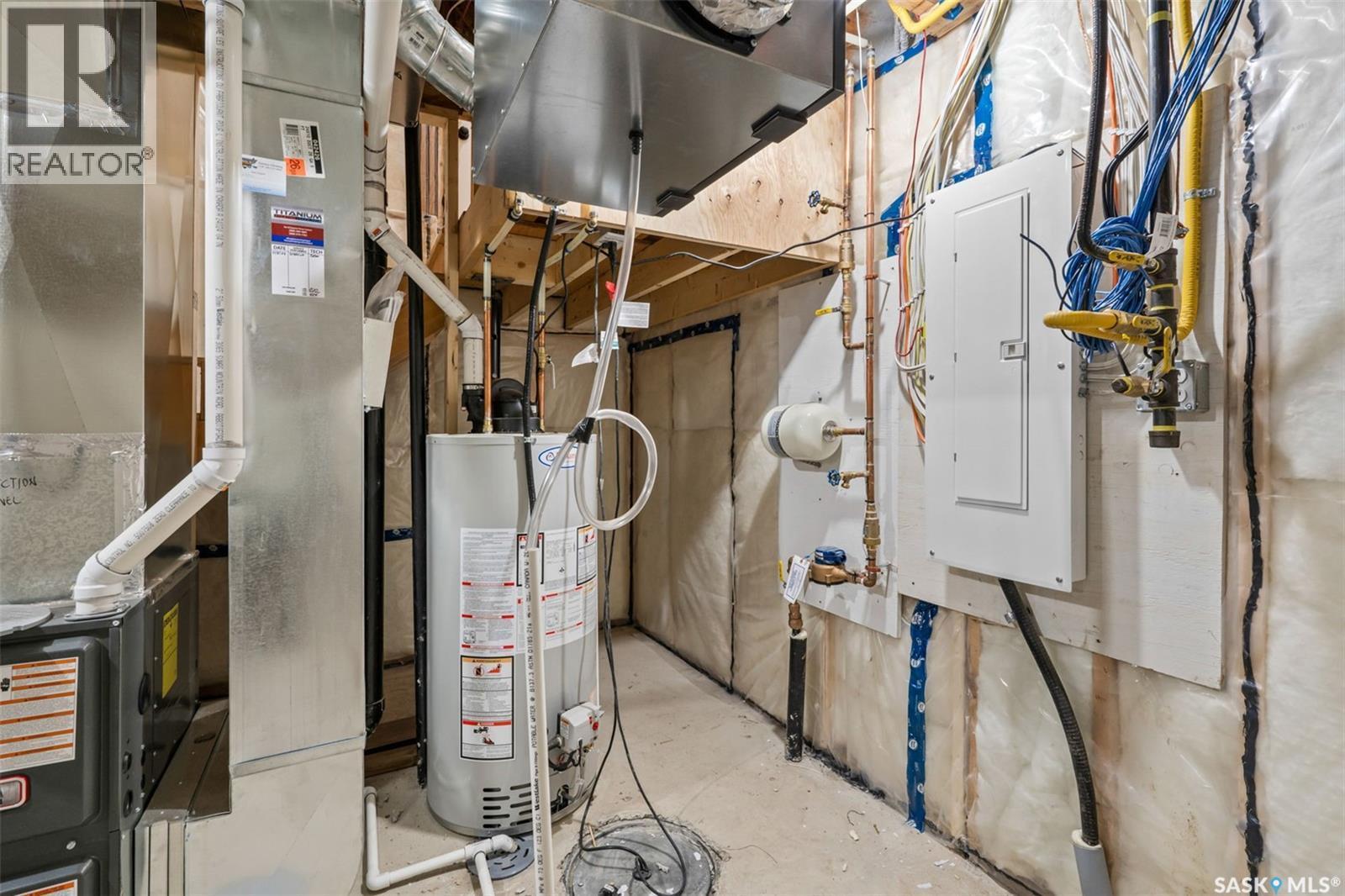 9 Vancouver Crescent, Pilot Butte, SK - Indoor Photo Showing Basement