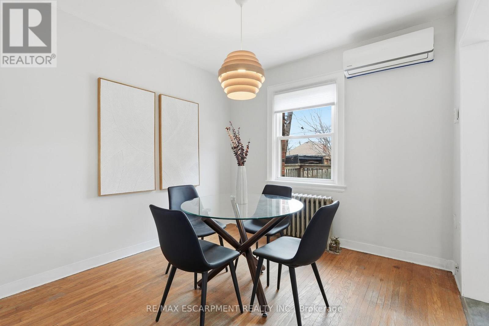 48 Weir Street N, Hamilton, ON - Indoor Photo Showing Dining Room