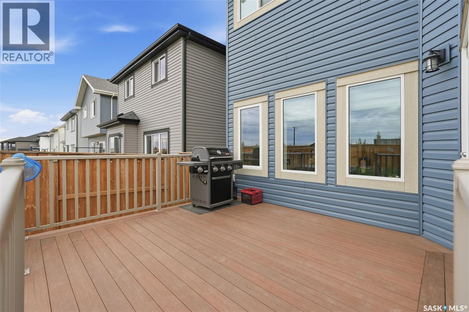 451 Mcfaull Crescent, Saskatoon, SK - Outdoor With Exterior