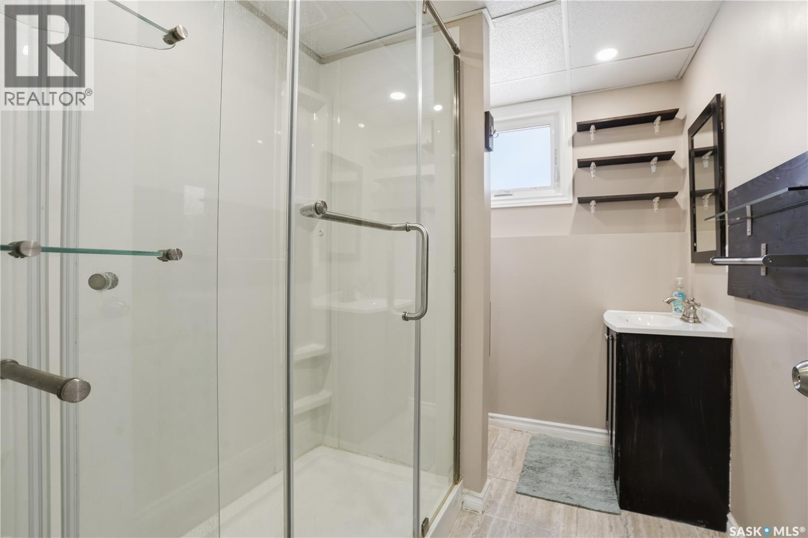58 Straub Crescent, Regina, SK - Indoor Photo Showing Bathroom