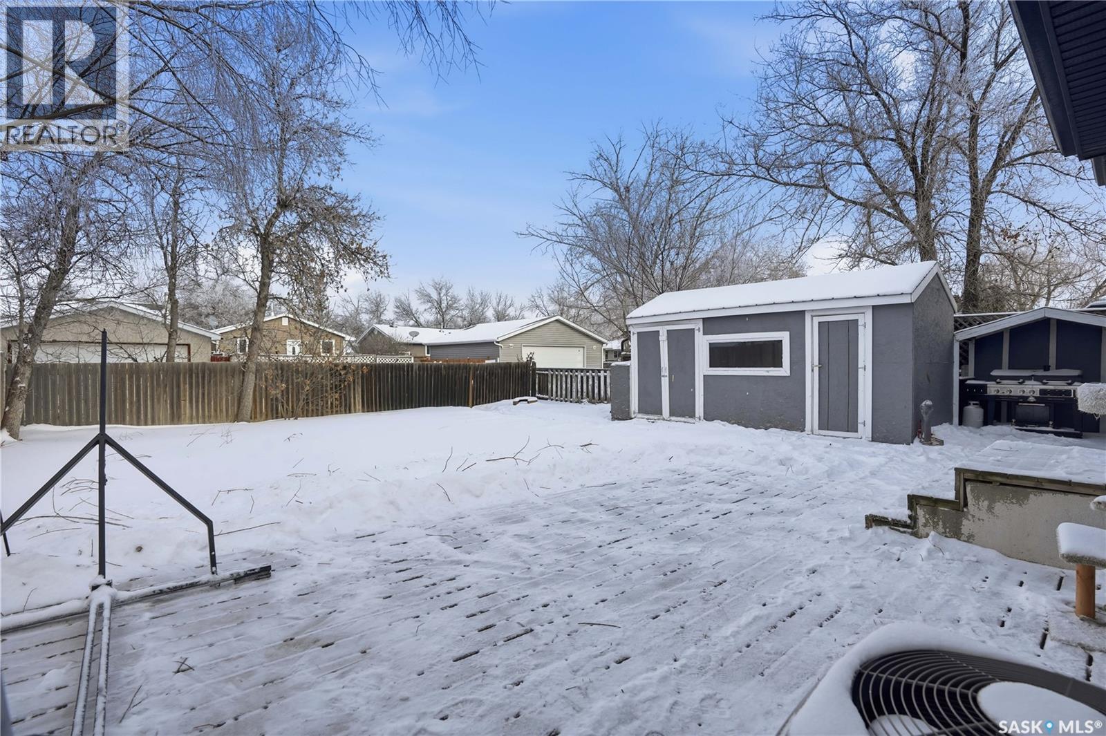 58 Straub Crescent, Regina, SK - Outdoor