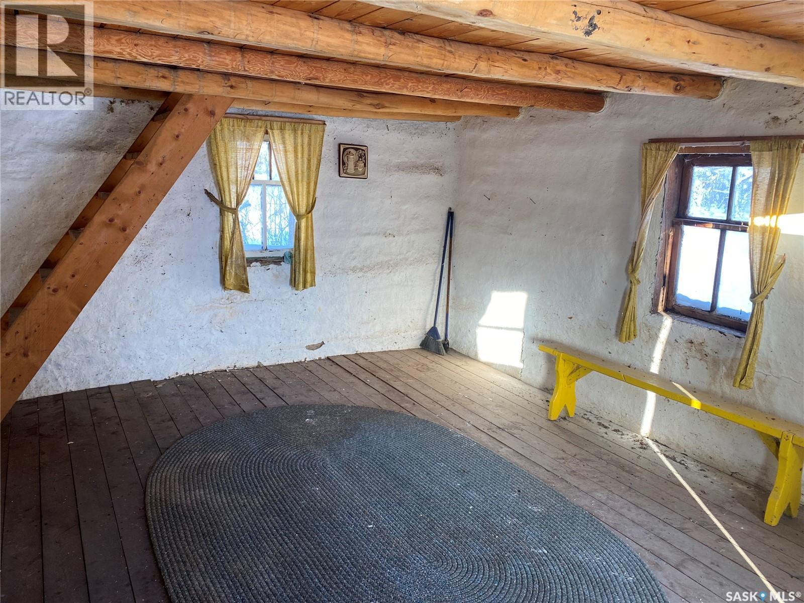 K B Acreage, Kellross Rm No. 247, SK - Indoor