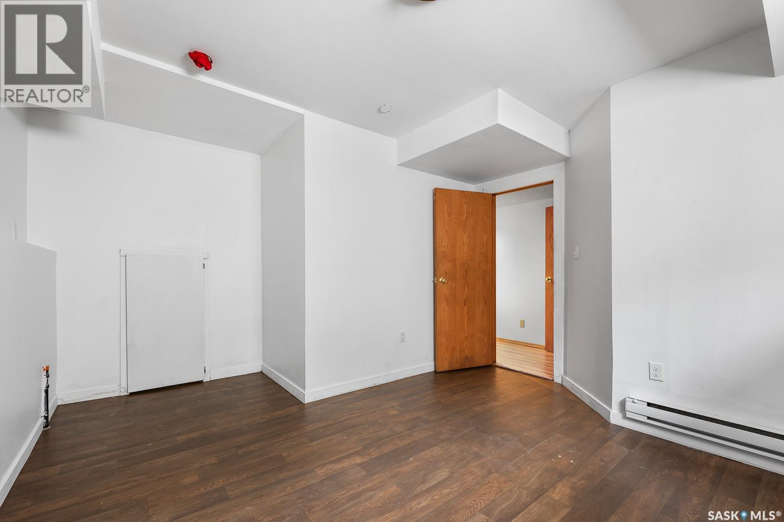 3411 Middleton Place E, Regina, SK - Indoor Photo Showing Other Room