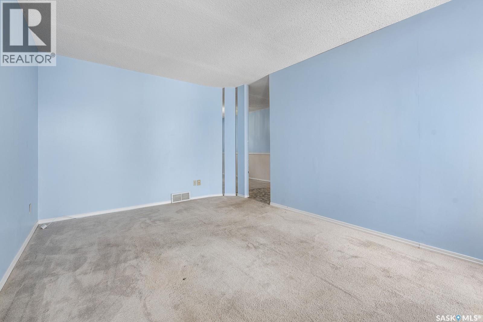 3411 Middleton Place E, Regina, SK - Indoor Photo Showing Other Room