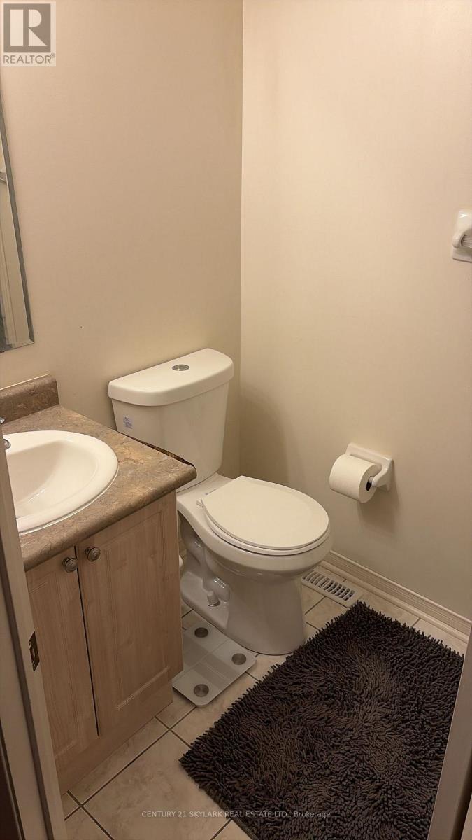 7127 Chatham Court, Mississauga, ON - Indoor Photo Showing Bathroom