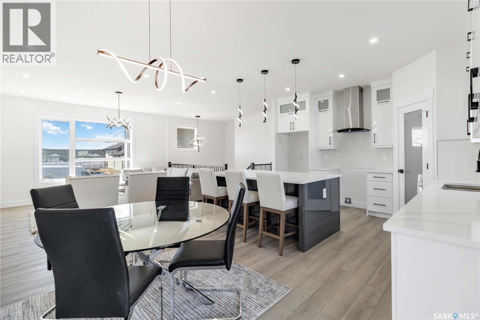 840 Ballesteros Crescent, Warman, SK - Indoor Photo Showing Dining Room