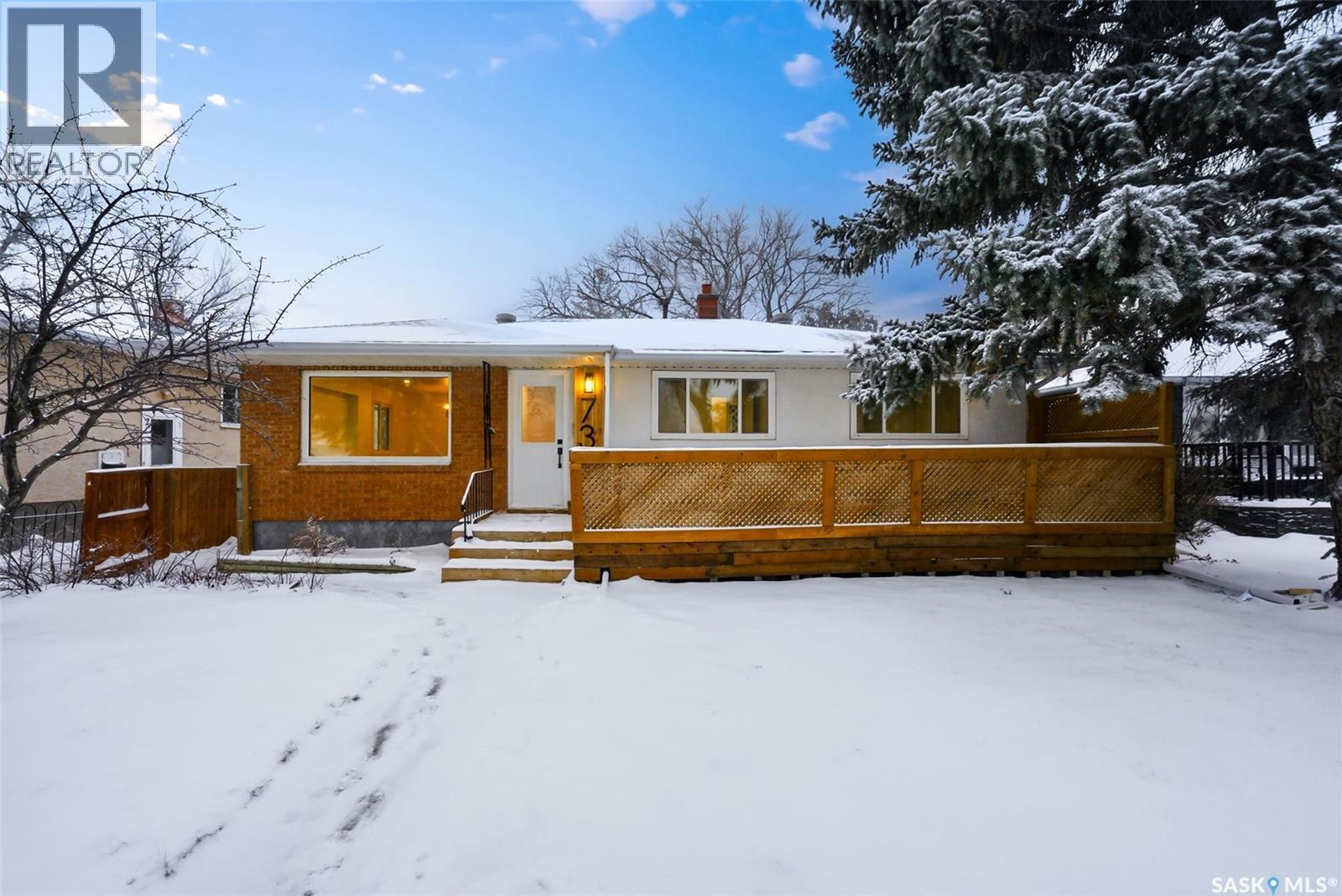732 Empress Street, Regina, SK - Outdoor