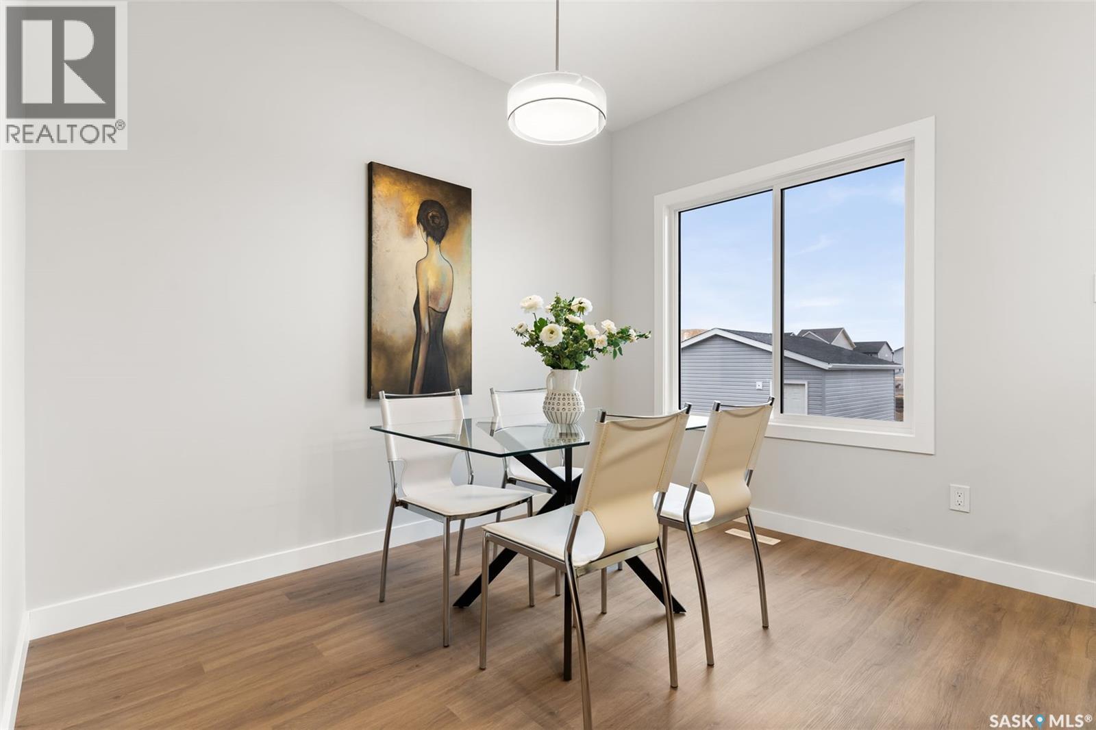 3136 Green Turtle Road, Regina, SK - Indoor Photo Showing Dining Room