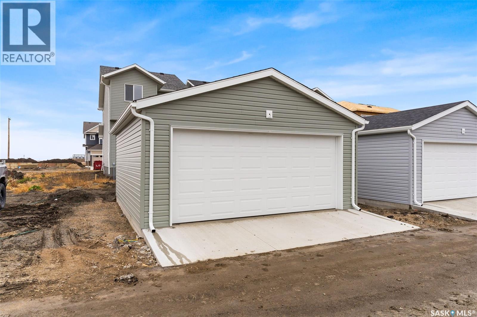 3136 Green Turtle Road, Regina, SK - Outdoor With Exterior