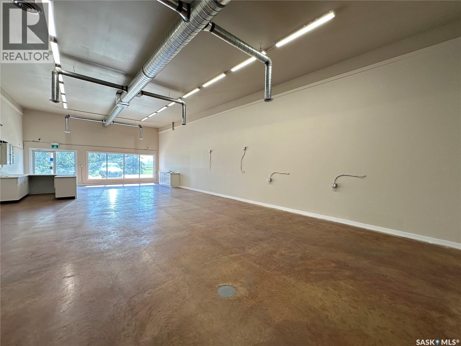 5 403 Main Street, Aberdeen, SK