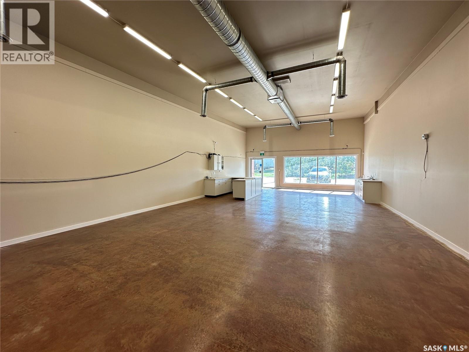 5 403 Main Street, Aberdeen, SK