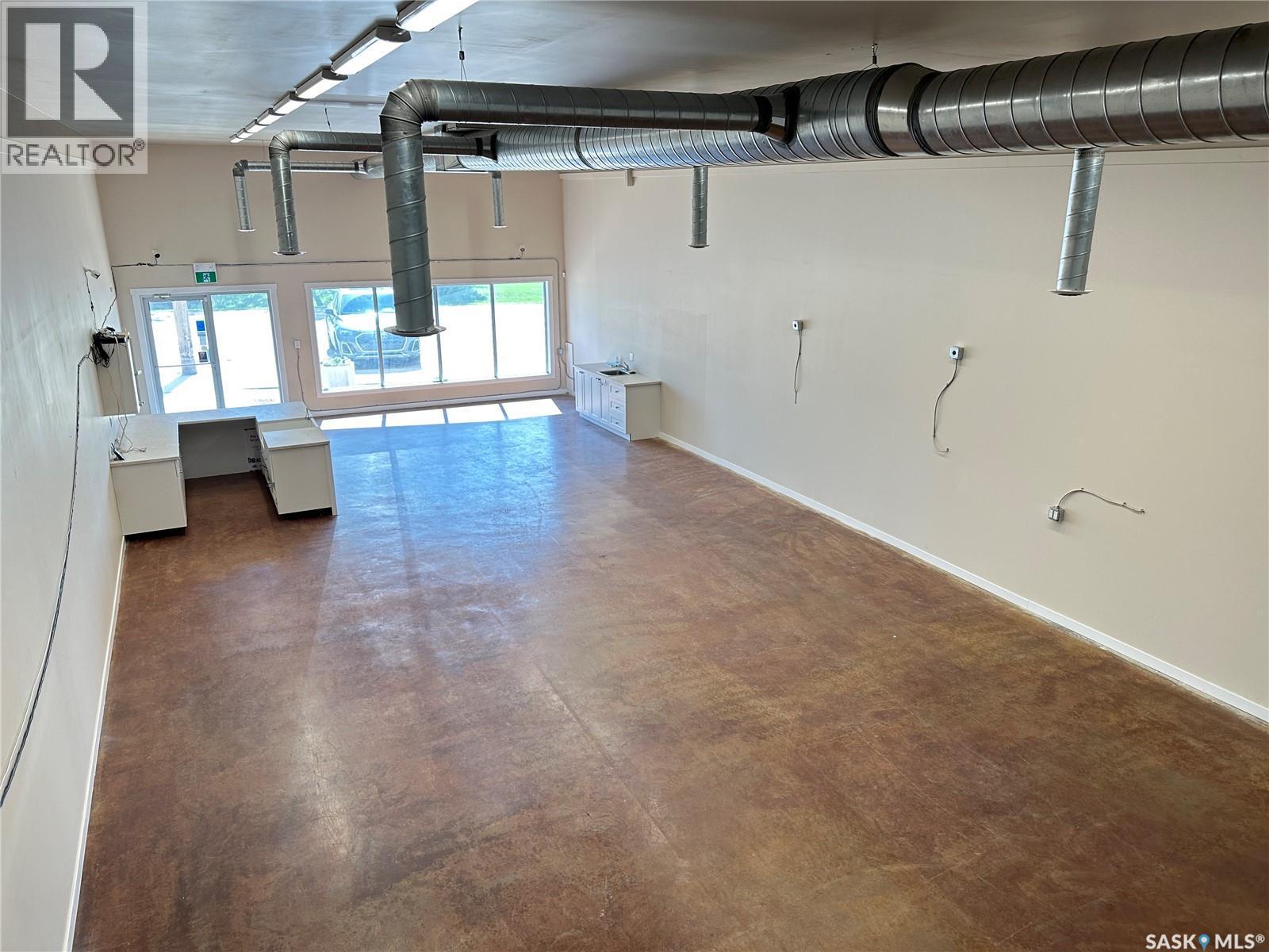 5 403 Main Street, Aberdeen, SK