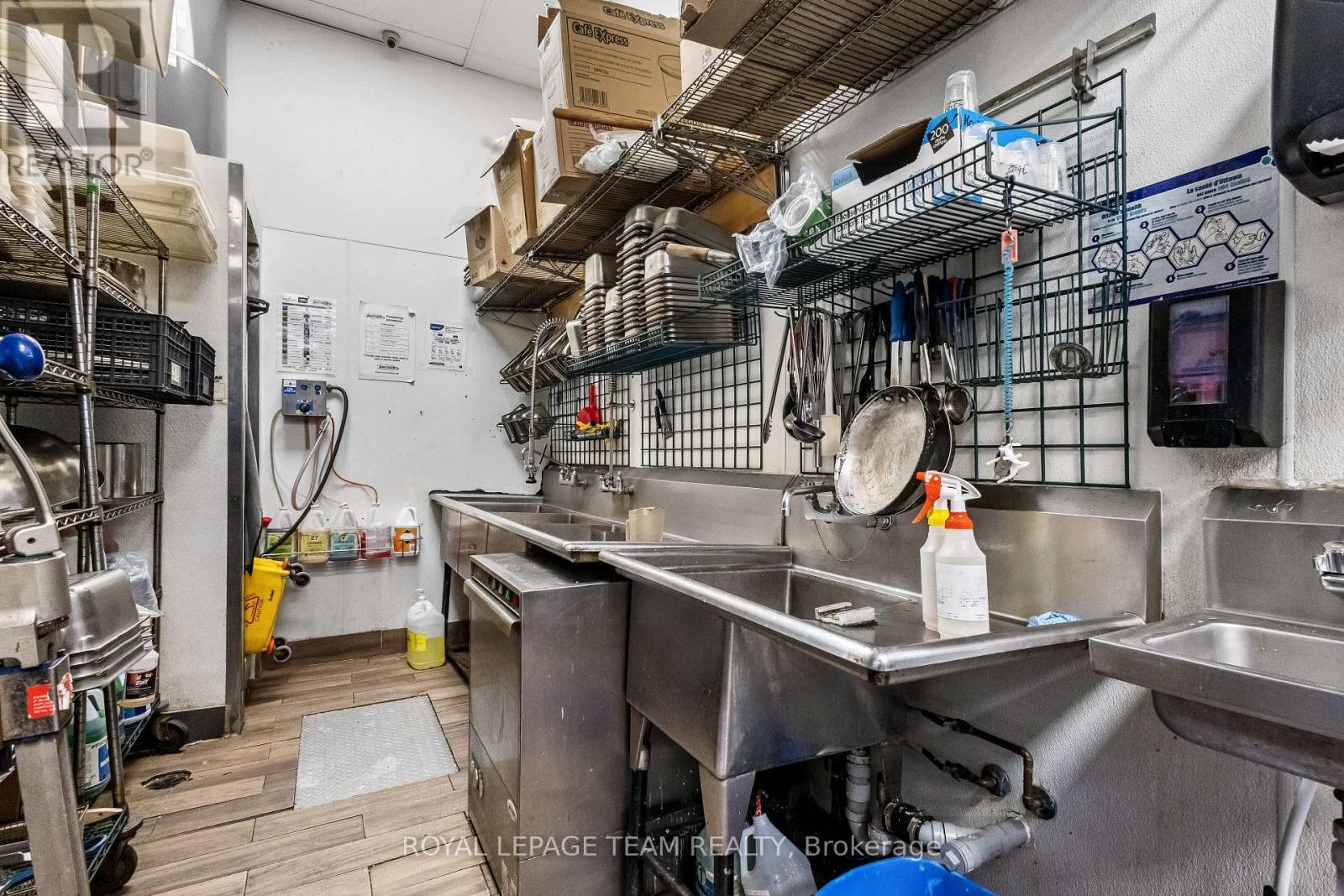 1385 Baseline Road, Ottawa, ON