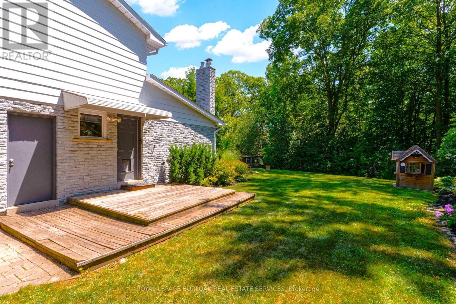 1807 Heather Hills Drive, Burlington, ON - Outdoor With Deck Patio Veranda