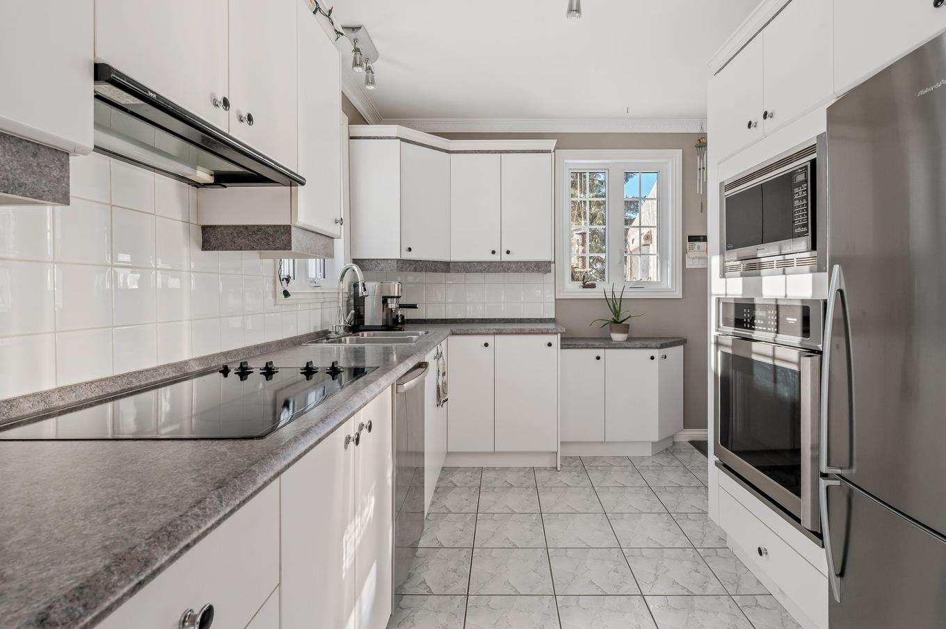 Kitchen - 2885 Rue Philippe-Pasquier, Québec (Les Rivières), QC - Indoor Photo Showing Kitchen