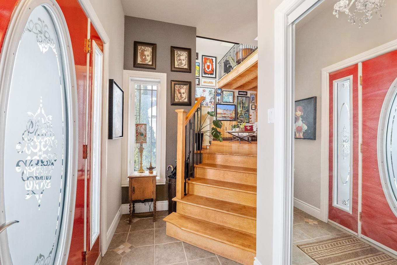 Hall d'entrée/Vestibule - 63 Rue Granger, Saint-Philippe, QC - Indoor Photo Showing Other Room