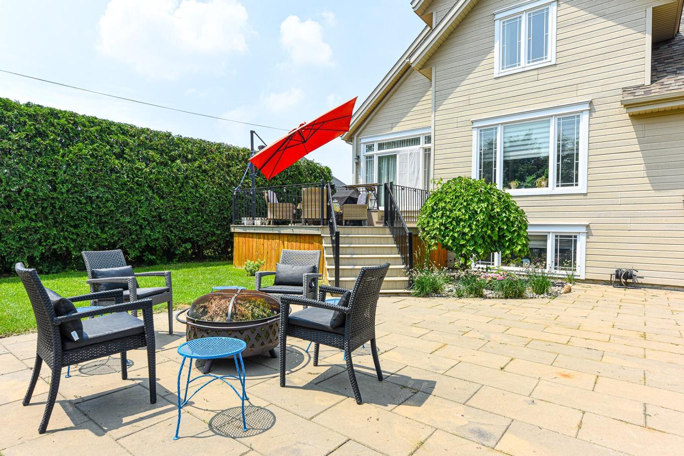 Terrasse - 63 Rue Granger, Saint-Philippe, QC - Outdoor With Exterior