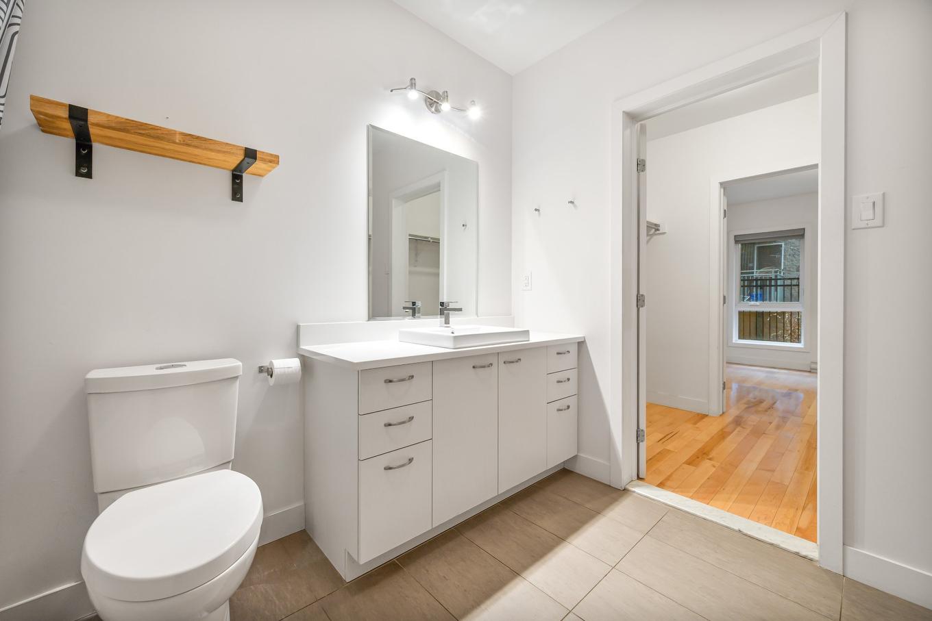 Bathroom - 107-440 Rue De La Gauchetière E., Montréal (Ville-Marie), QC - Indoor Photo Showing Bathroom