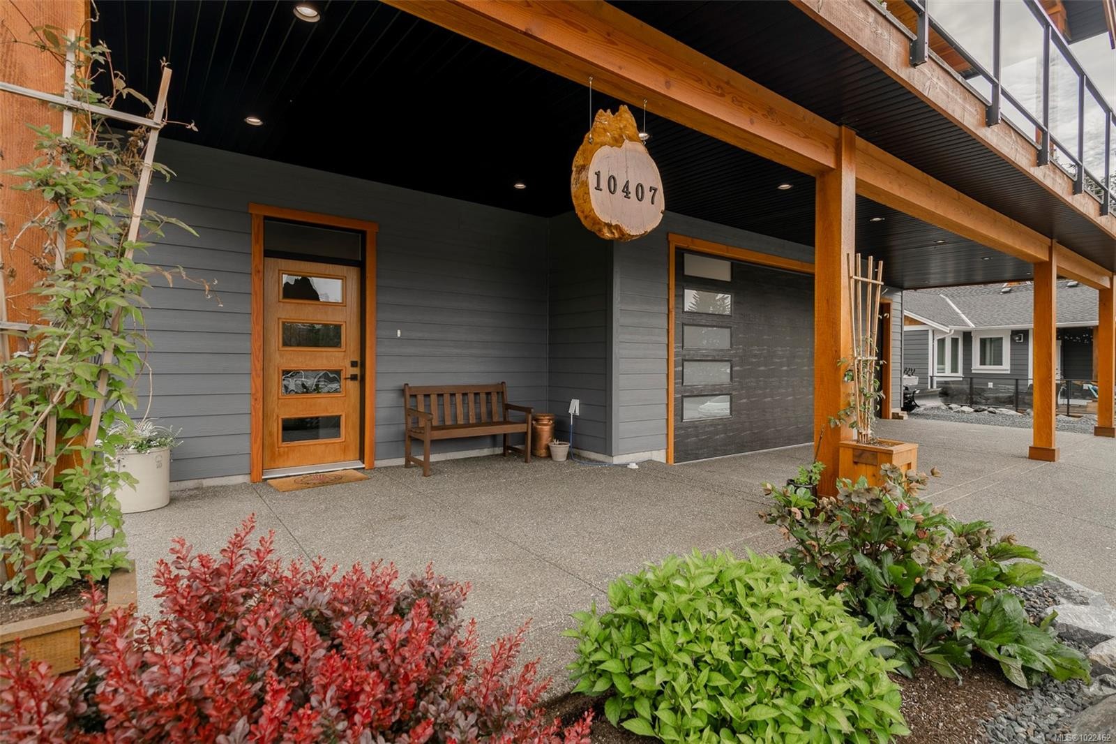 10407 Marina Vista Dr, Port Alberni, BC