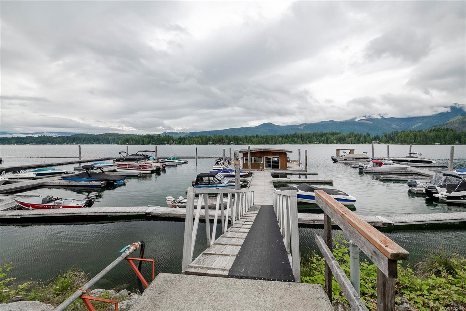 10407 Marina Vista Dr, Port Alberni, BC