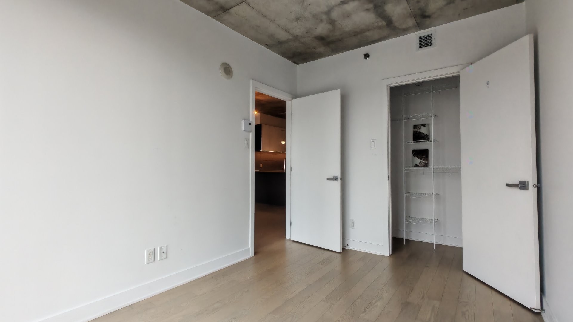 Bedroom - 605-1800 Boul. René-Lévesque O., Montréal (Ville-Marie), QC - Indoor Photo Showing Other Room