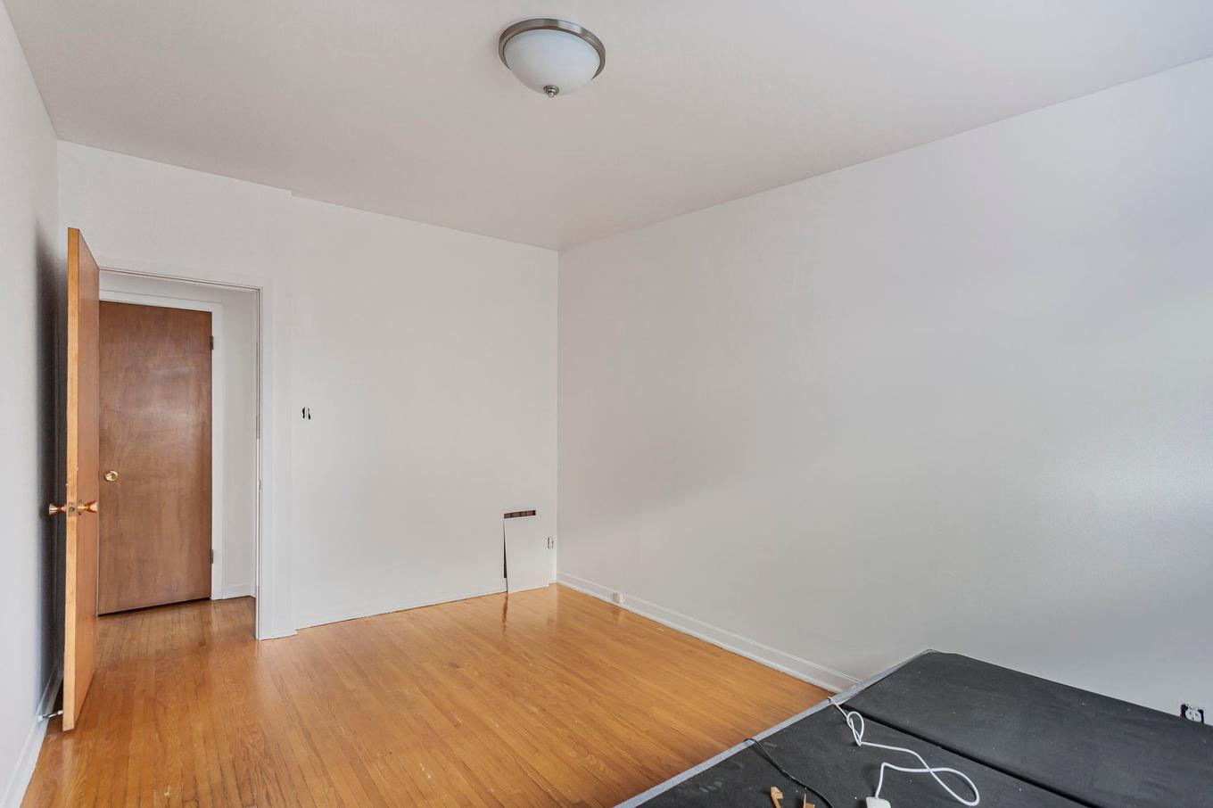 Chambre à coucher - 12795 Av. Veuillot, Montréal (Montréal-Nord), QC - Indoor Photo Showing Other Room