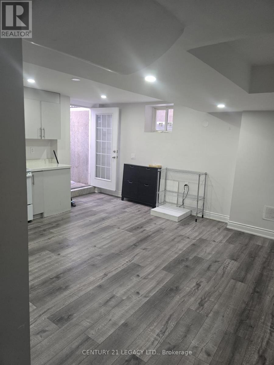 7205 Saint Barbara Boulevard, Mississauga, ON - Indoor