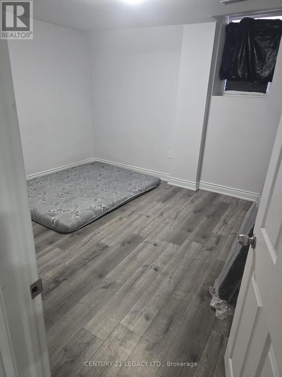 7205 Saint Barbara Boulevard, Mississauga, ON - Indoor Photo Showing Other Room