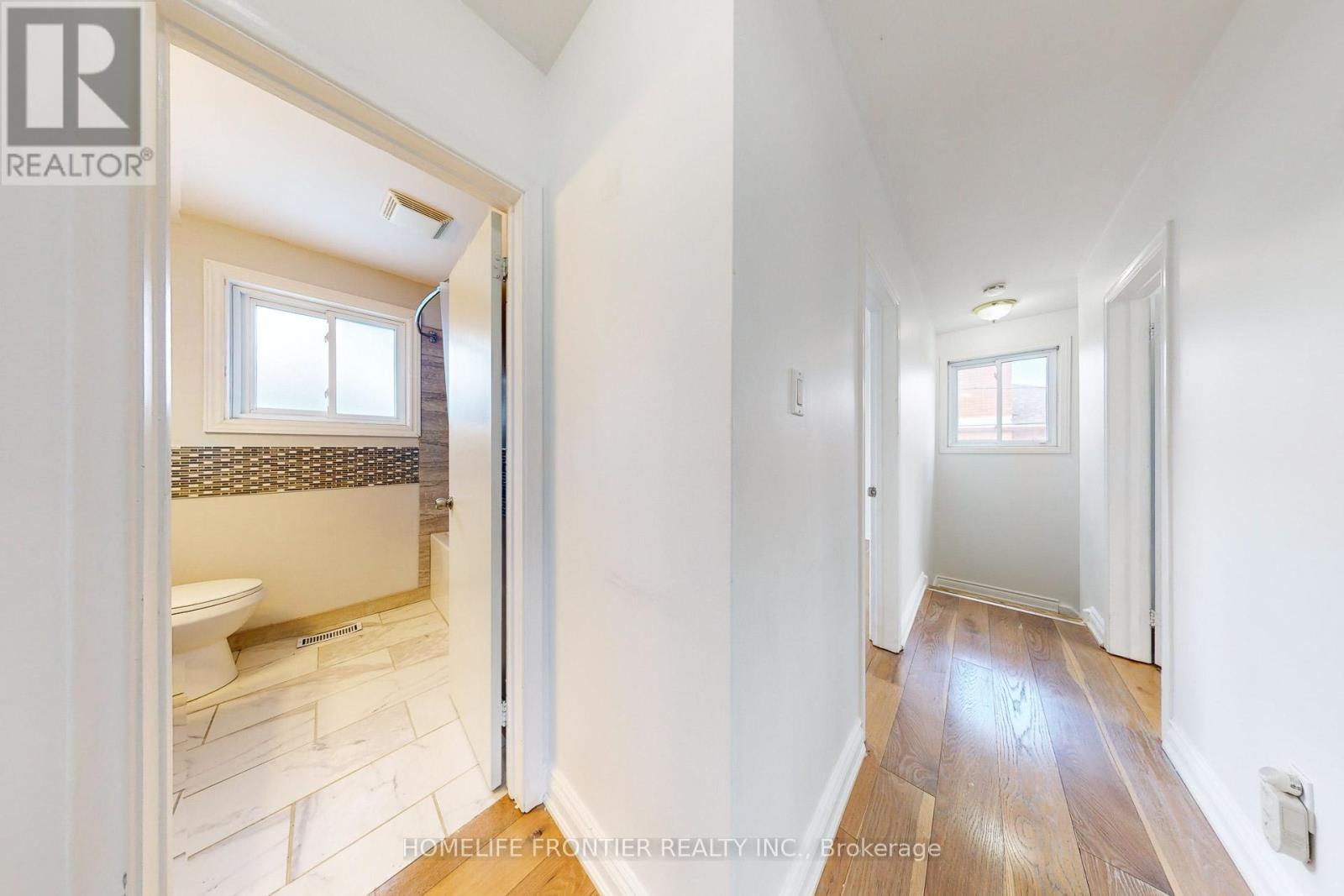 267 Grove Street E, Barrie, ON - Indoor