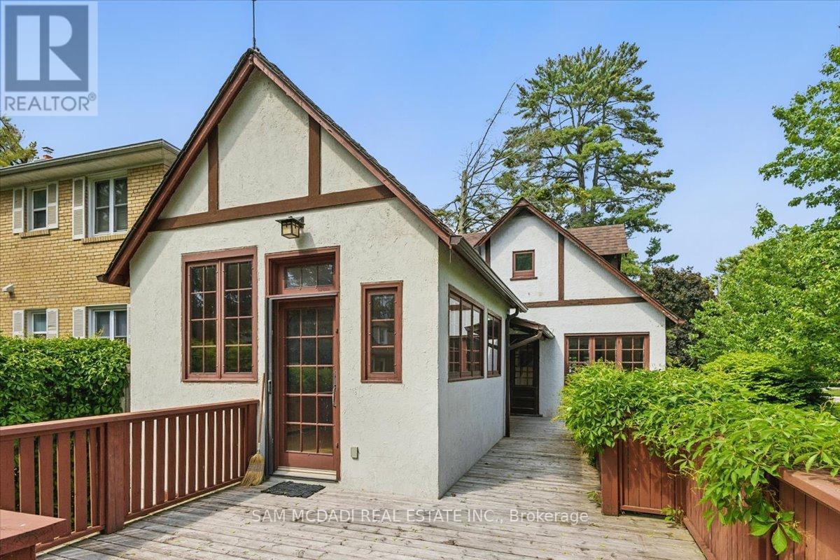 62 Maple Avenue S, Mississauga, ON - Outdoor