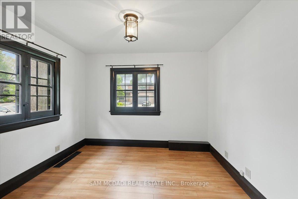 62 Maple Avenue S, Mississauga, ON - Indoor Photo Showing Other Room