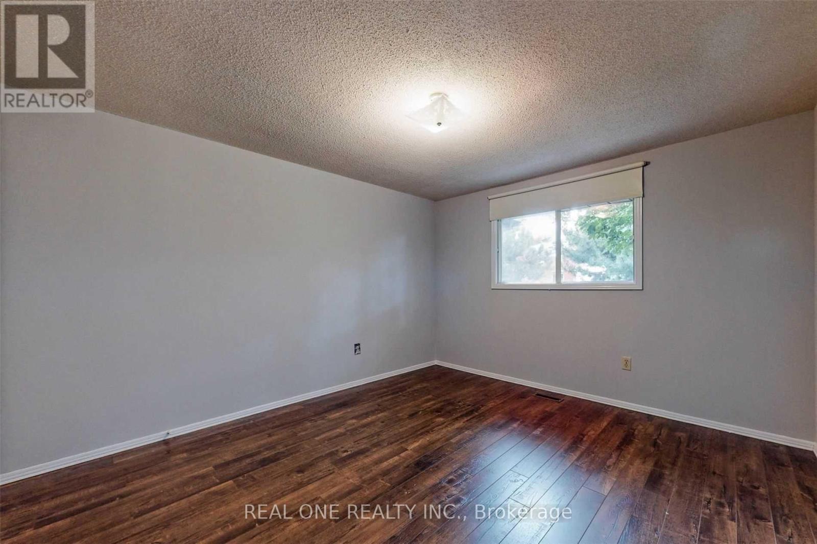 41 Meyer Circle, Markham, ON - Indoor Photo Showing Other Room