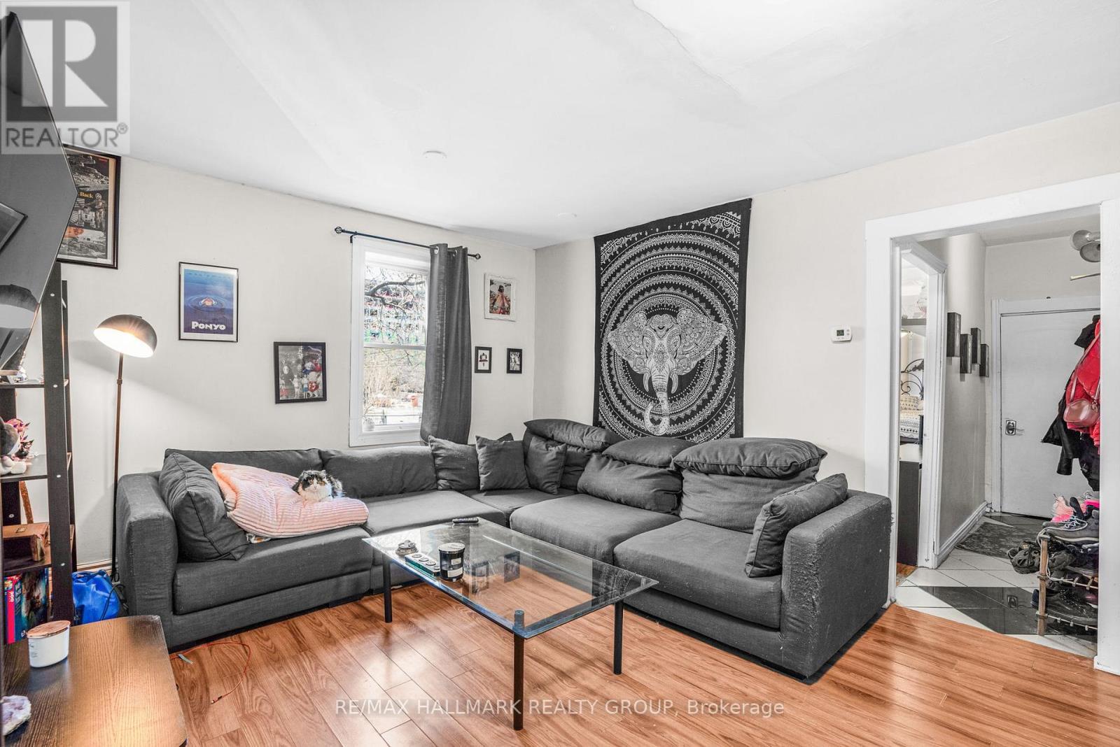 Apt. 1 - 48 Louisa Street, Ottawa, ON - Indoor Photo Showing Living Room