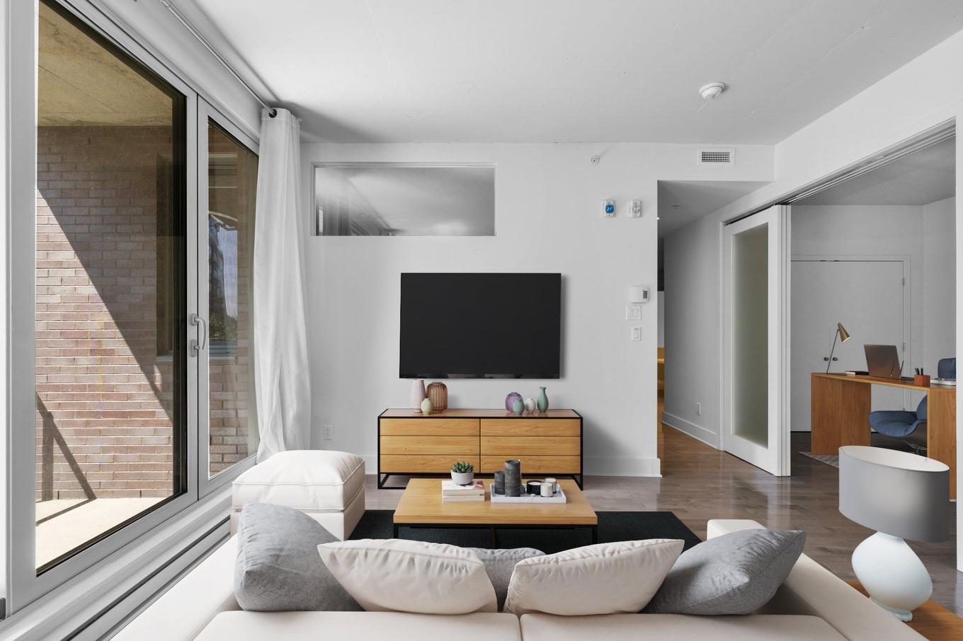 Salon - 401-1869 Rue Des Bassins, Montréal (Le Sud-Ouest), QC - Indoor Photo Showing Living Room