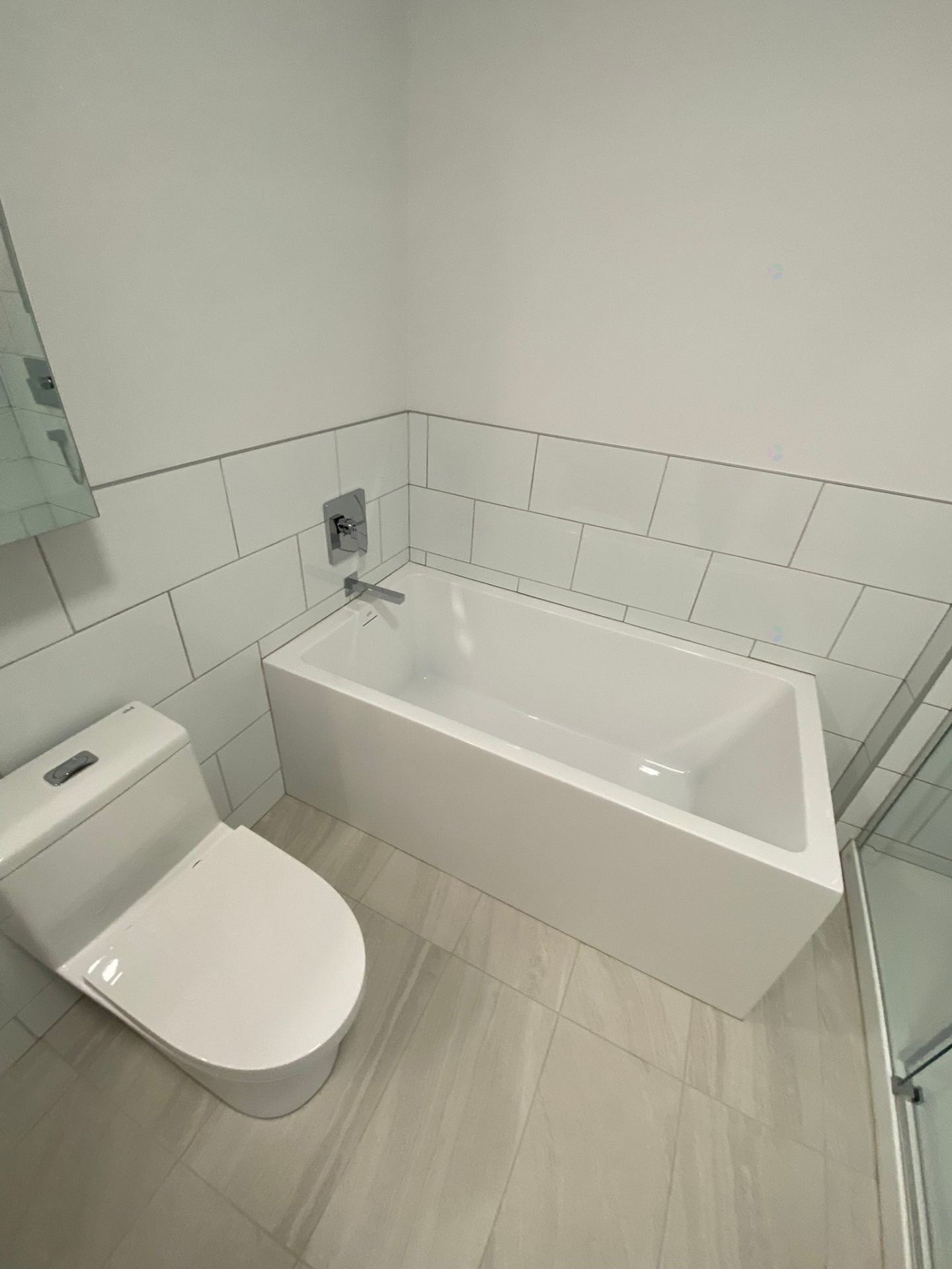 Salle de bains - 402-4325 Rue Des Dirigeables, Longueuil (Saint-Hubert), QC - Indoor Photo Showing Bathroom