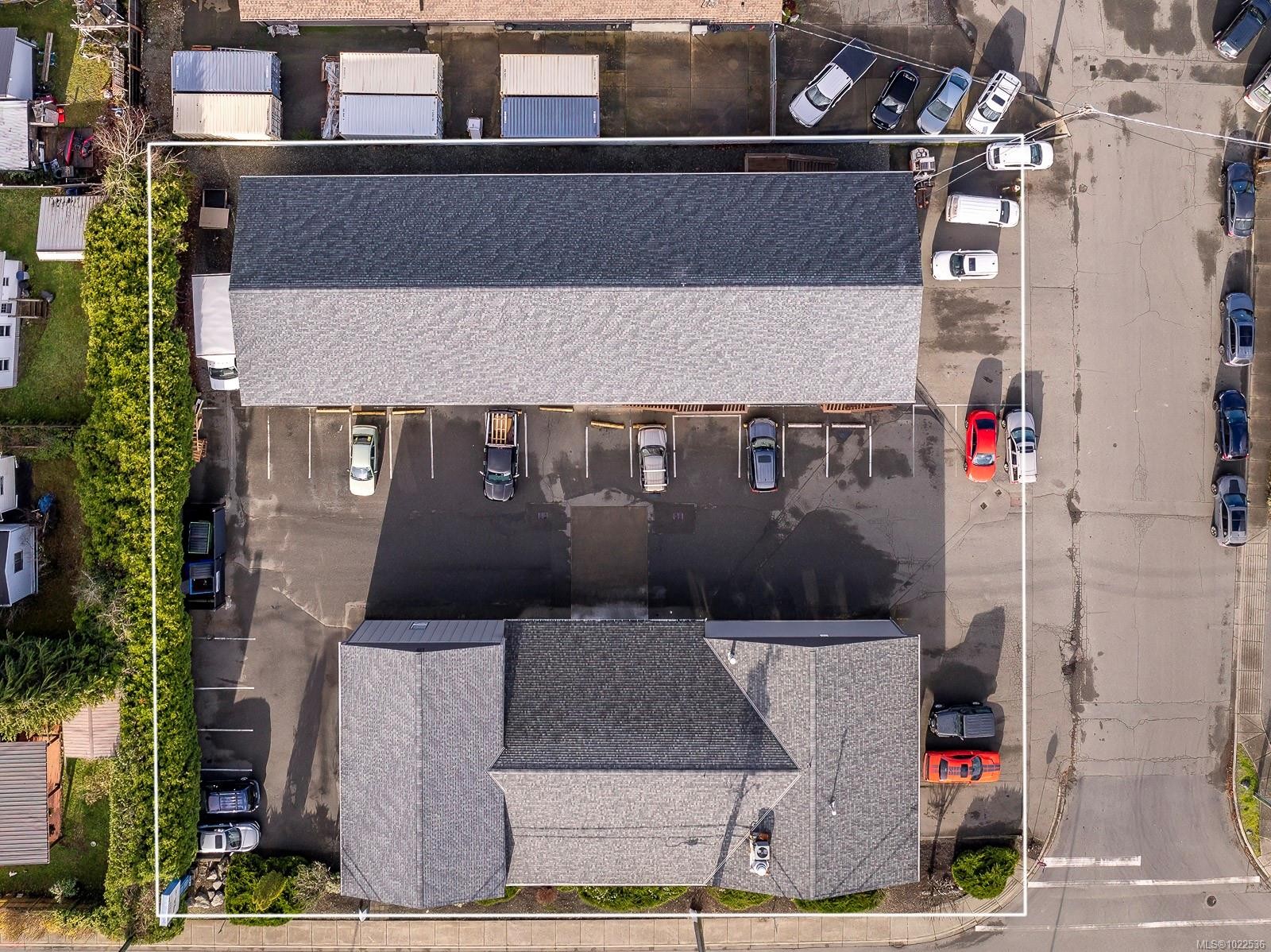 821 Shamrock Pl, Comox, BC