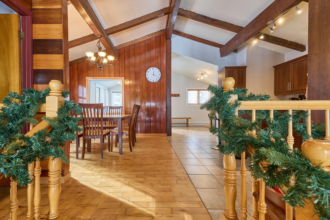 Vue d'ensemble - 965 Ch. Régimbald, Saint-Donat, QC - Indoor Photo Showing Other Room