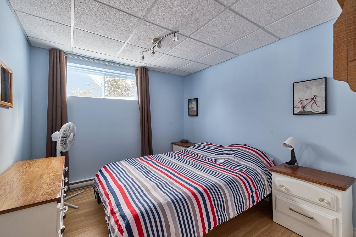 Chambre à coucher - 965 Ch. Régimbald, Saint-Donat, QC - Indoor Photo Showing Bedroom