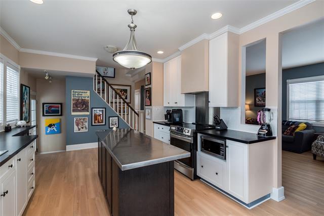 45 Renfrew St, Winnipeg, MB