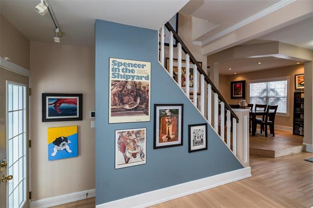 45 Renfrew St, Winnipeg, MB