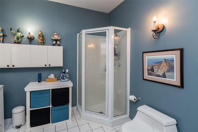 45 Renfrew St, Winnipeg, MB