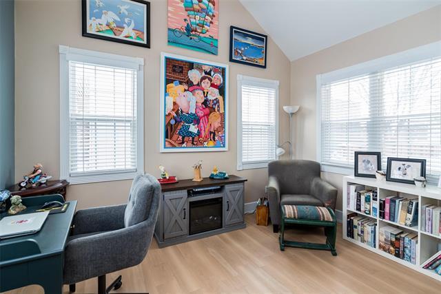 45 Renfrew St, Winnipeg, MB