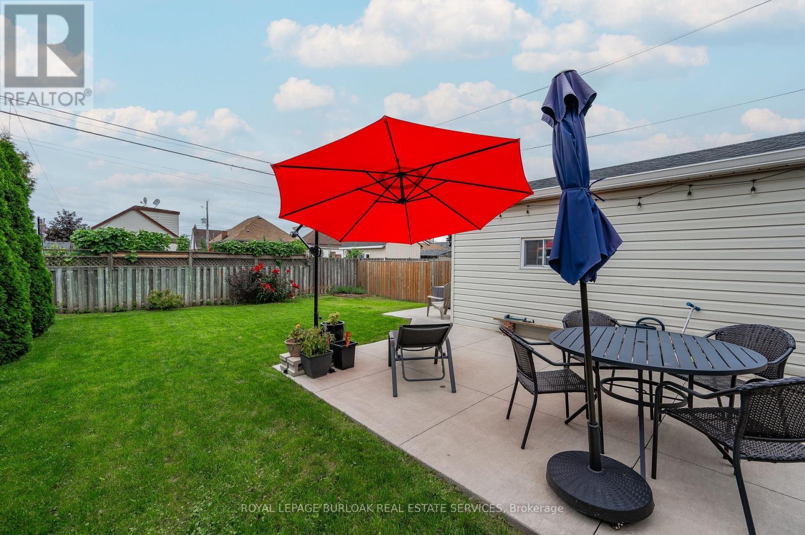 131 Adeline Avenue, Hamilton, ON - Outdoor