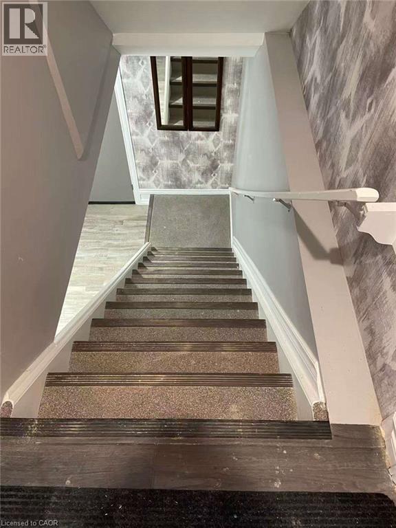 155 Sunpoint Crescent Unit# Lower Unit, Waterloo, ON - Indoor Photo Showing Other Room