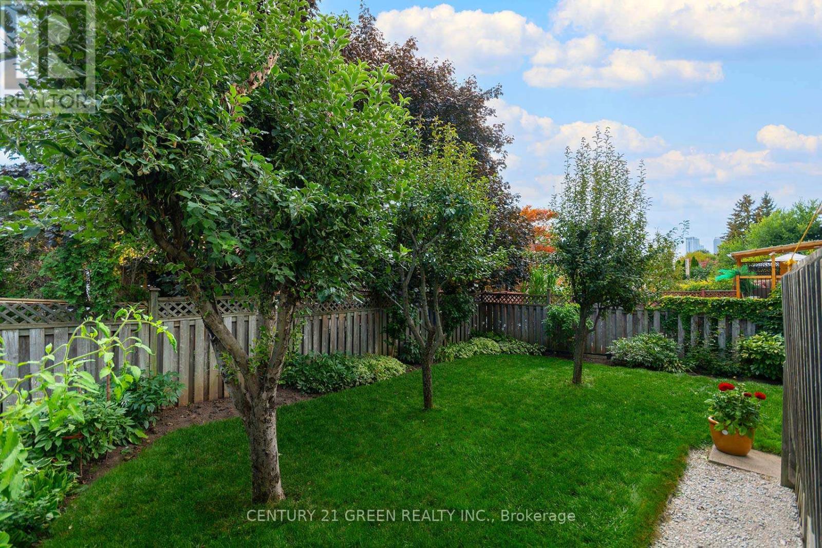 418 Chieftan Circle, Mississauga, ON - Outdoor