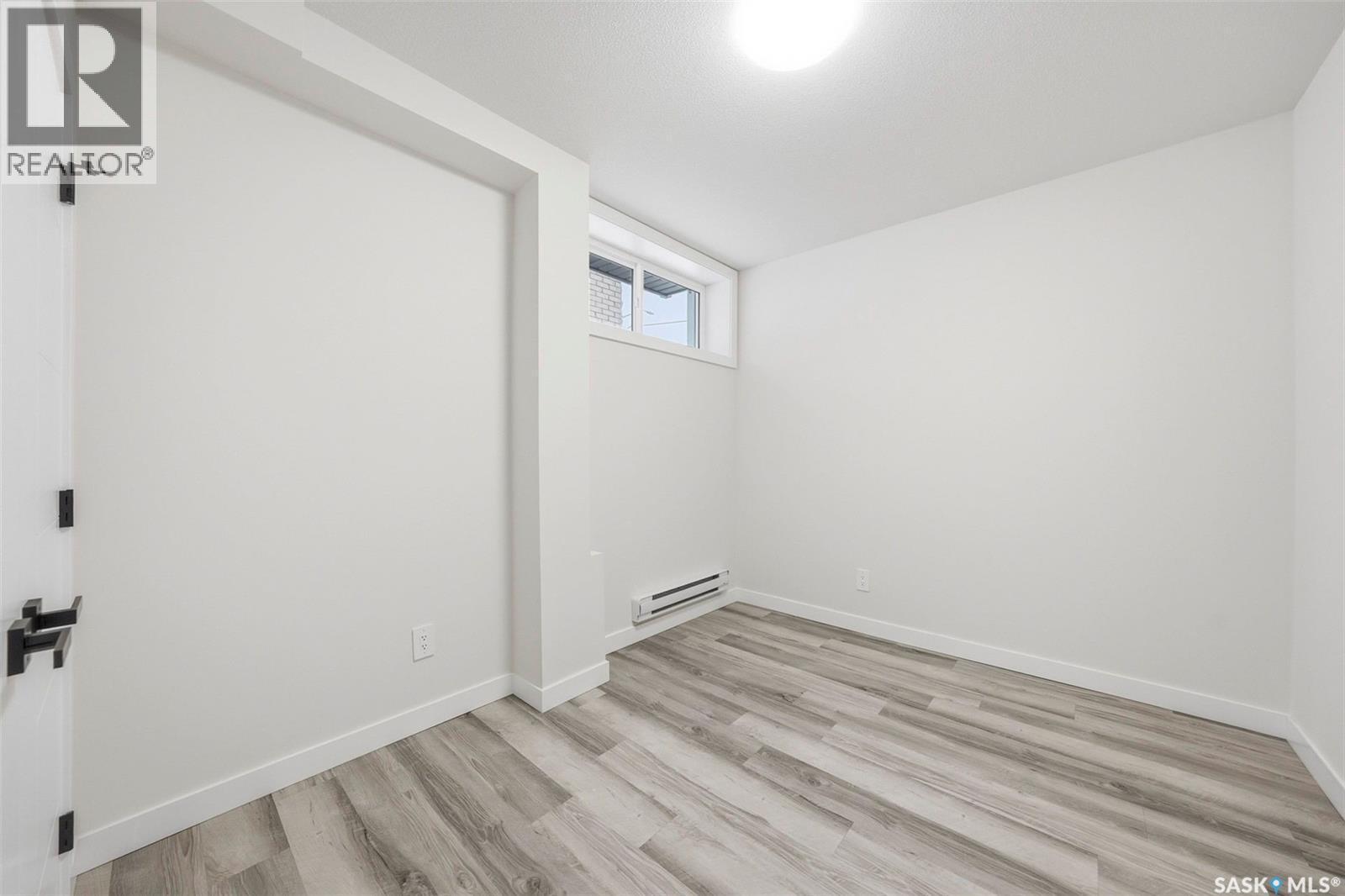 1401 23Rd Street, Saskatoon, SK - Indoor Photo Showing Other Room