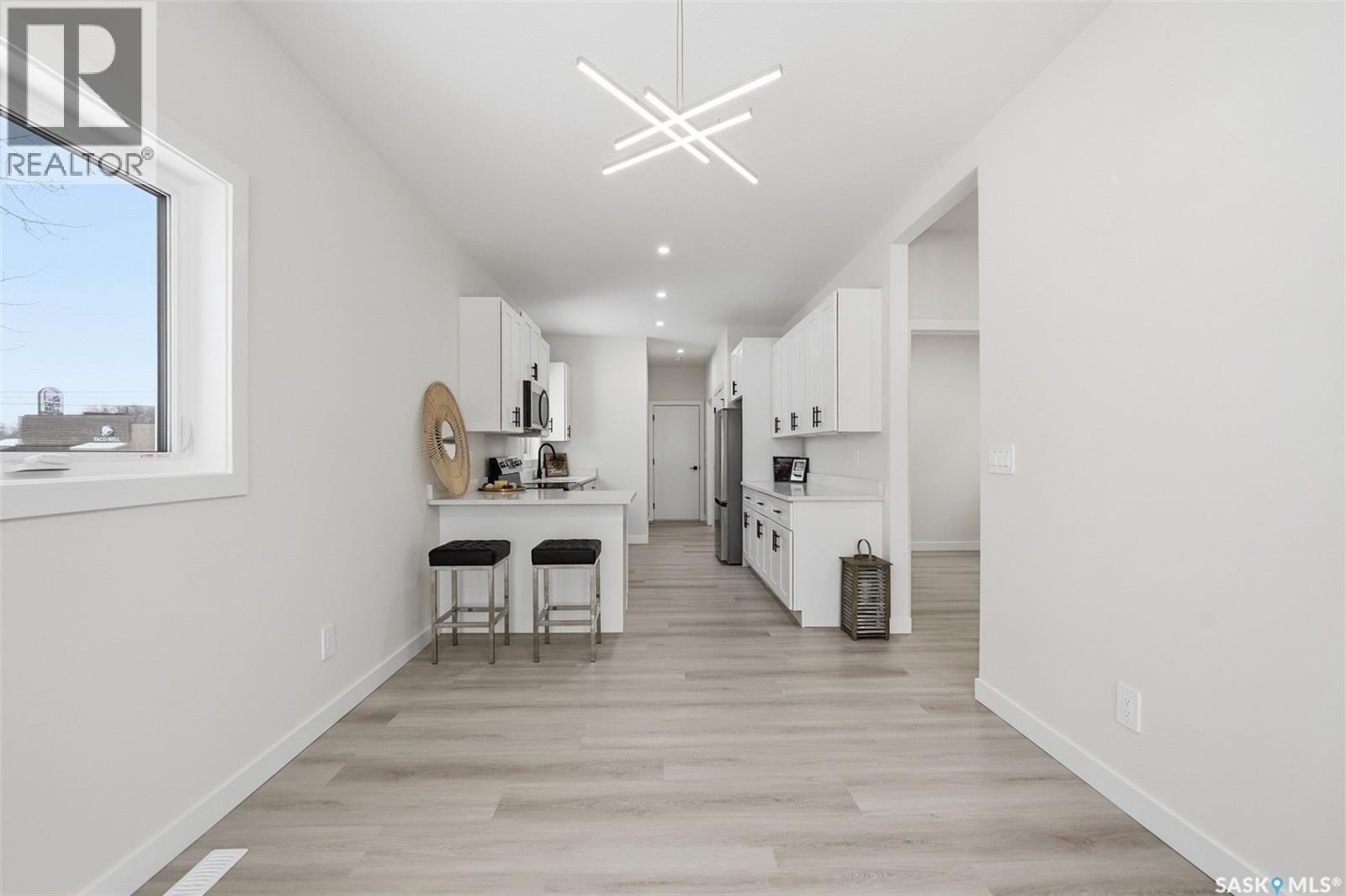 1401 23Rd Street, Saskatoon, SK - Indoor Photo Showing Other Room