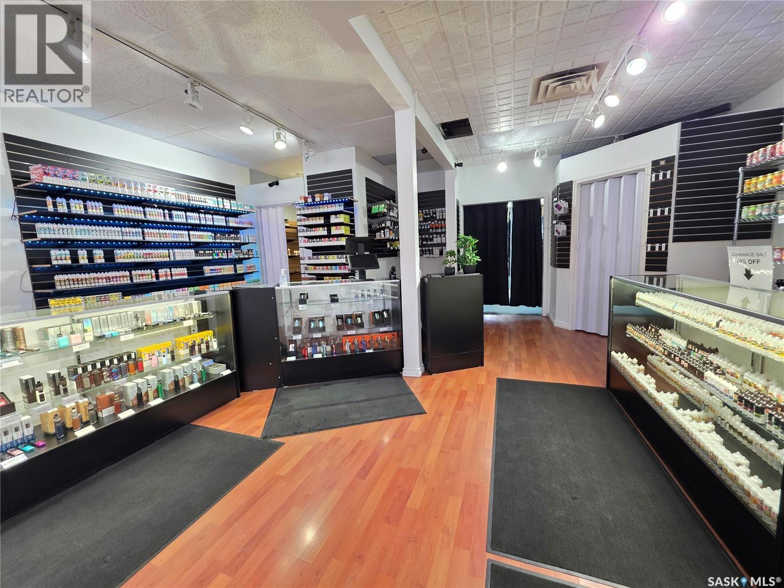 115 Central Avenue N, Swift Current, SK