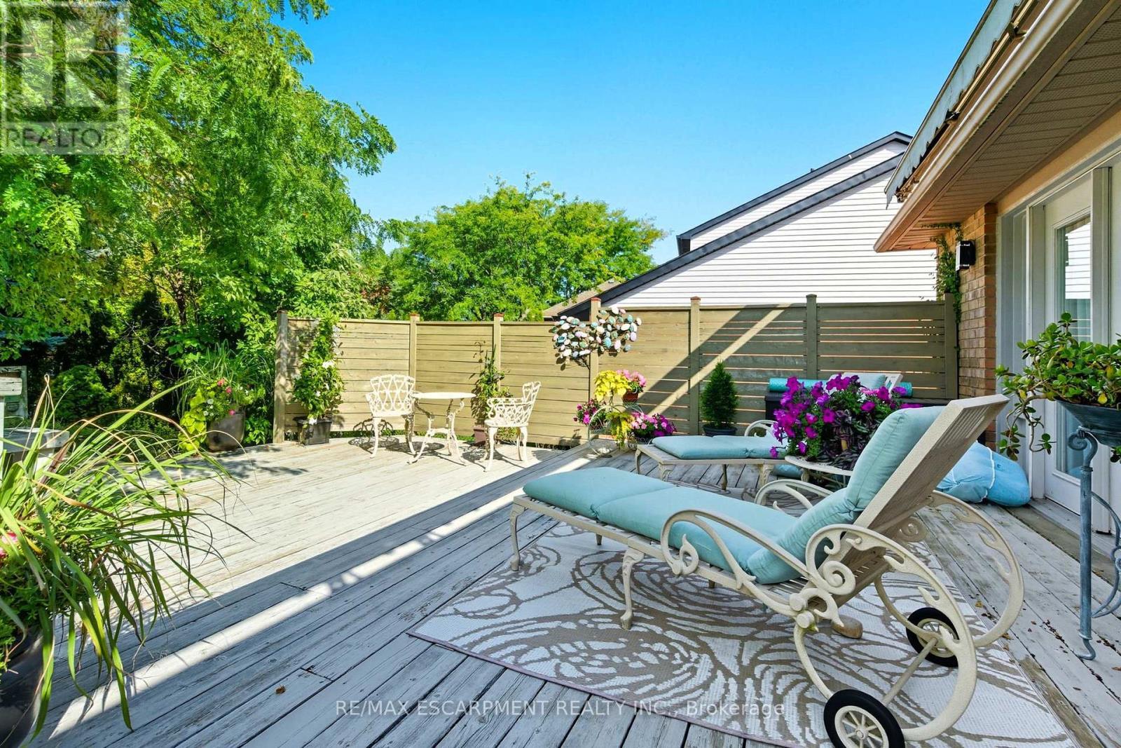 1104 Crofton Way, Burlington, ON - Outdoor With Deck Patio Veranda
