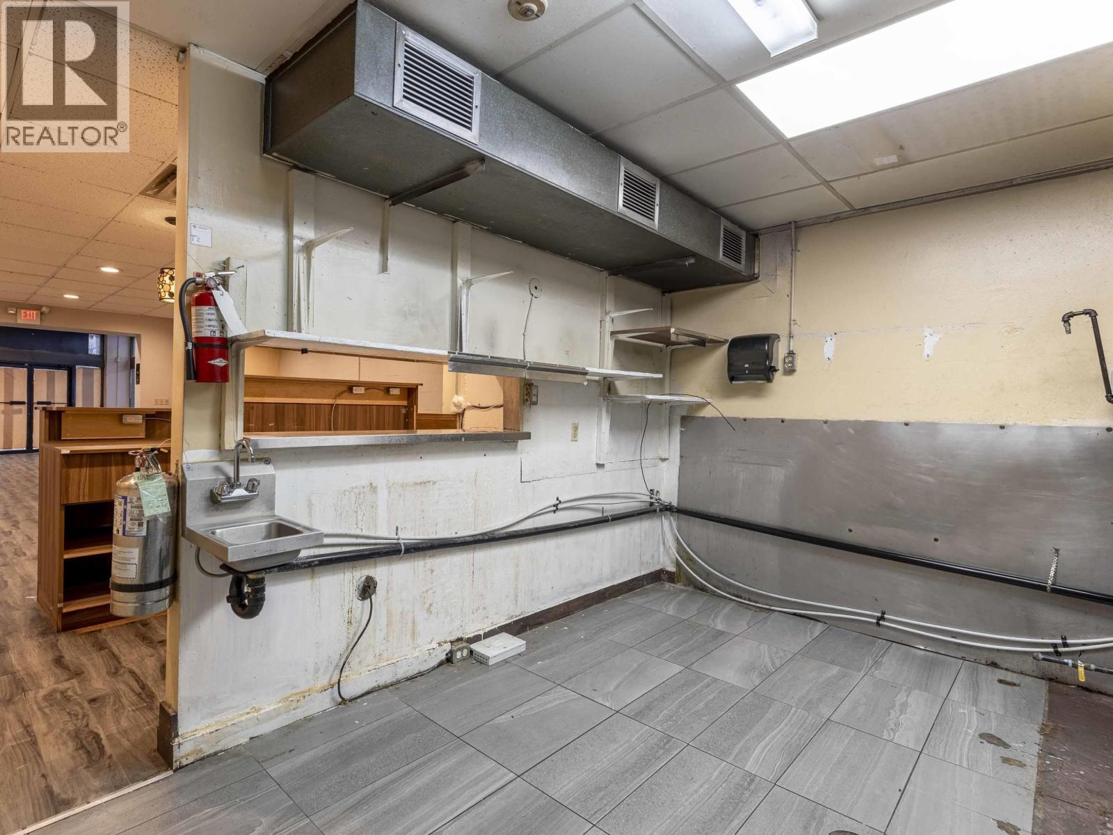 518 Hornby Street, Vancouver, BC